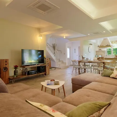 Stella Polaris For 8 Persons In Istria With Private Pool, Sea View, Large Garden & Kids Playground Villa *