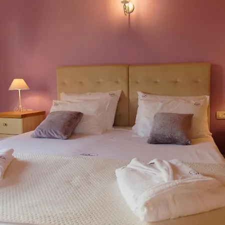 Villa Stella Polaris For 8 Persons In Istria With Private Pool, Sea View, Large Garden & Kids Playground Stuti