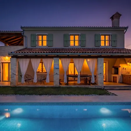 Stella Polaris For 8 Persons In Istria With Private Pool, Sea View, Large Garden & Kids Playground * Stuti
