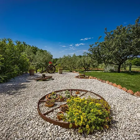 Villa Stella Polaris For 8 Persons In Istria With Private Pool, Sea View, Large Garden & Kids Playground Stuti