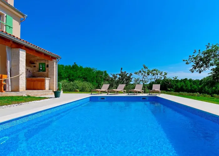 Stella Polaris For 8 Persons In Istria With Private Pool, Sea View, Large Garden & Kids Playground Villa